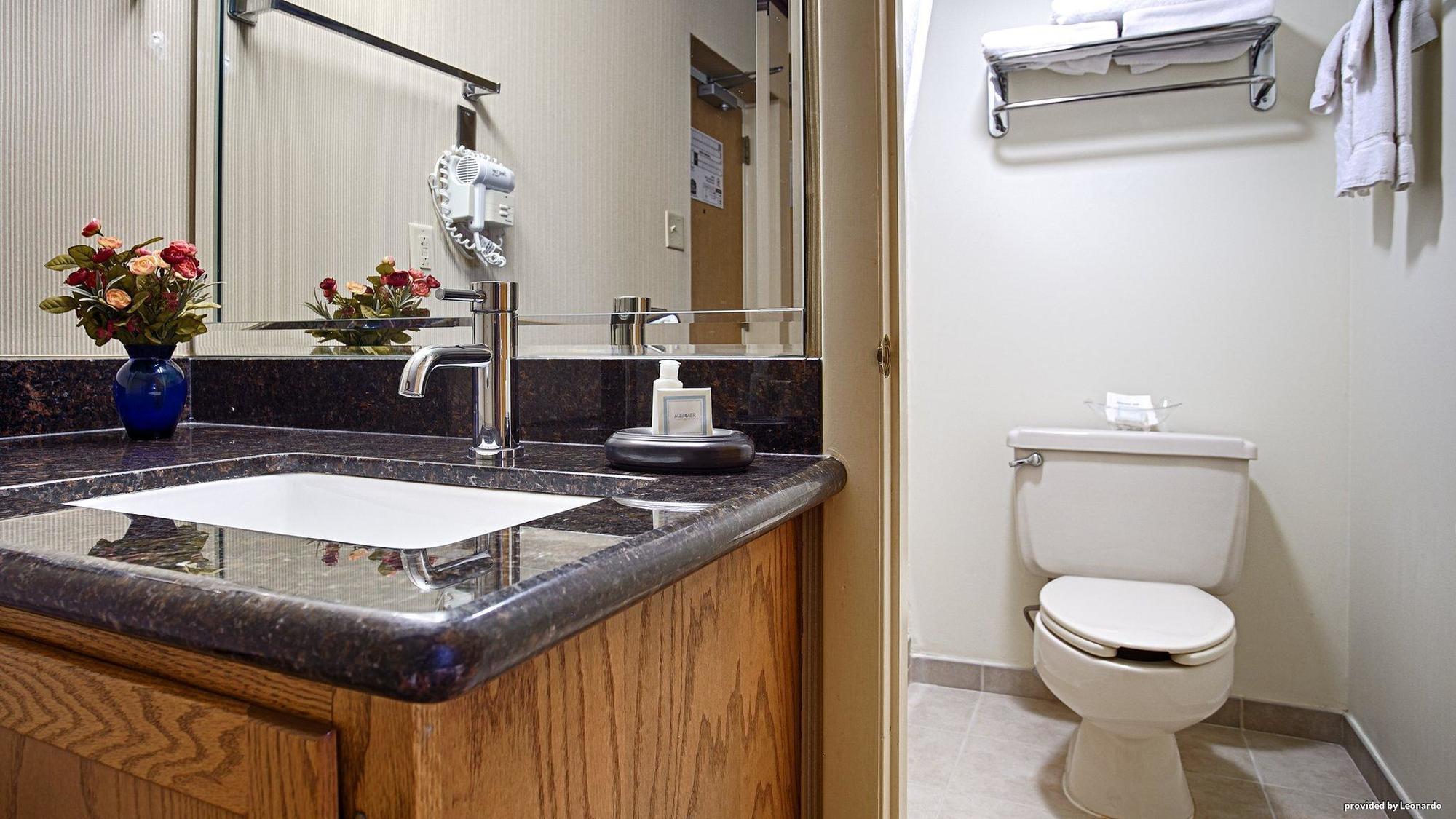 Econo Lodge Quakertown Eksteriør bilde