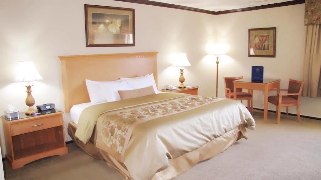 Econo Lodge Quakertown Eksteriør bilde