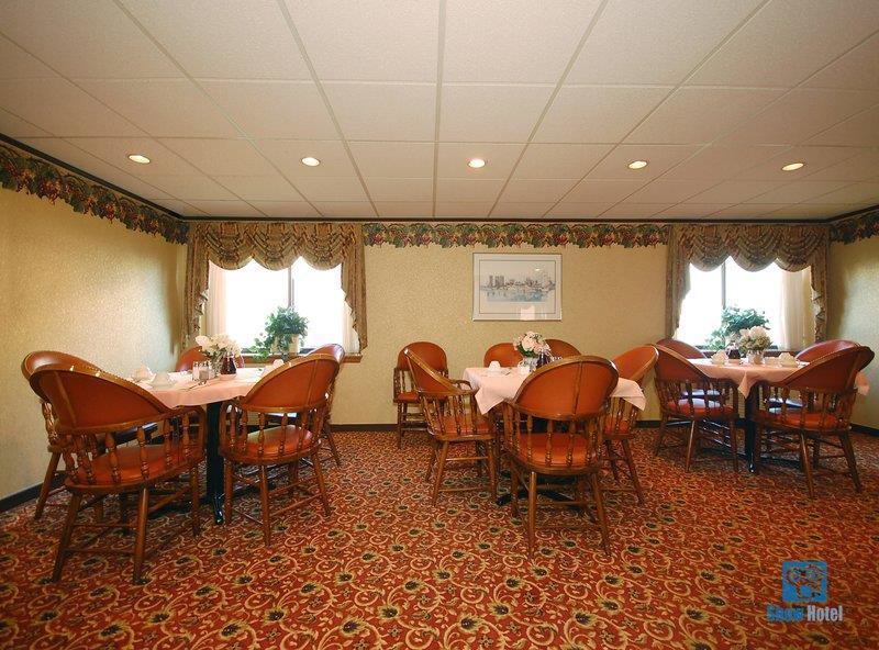 Econo Lodge Quakertown Restaurant bilde